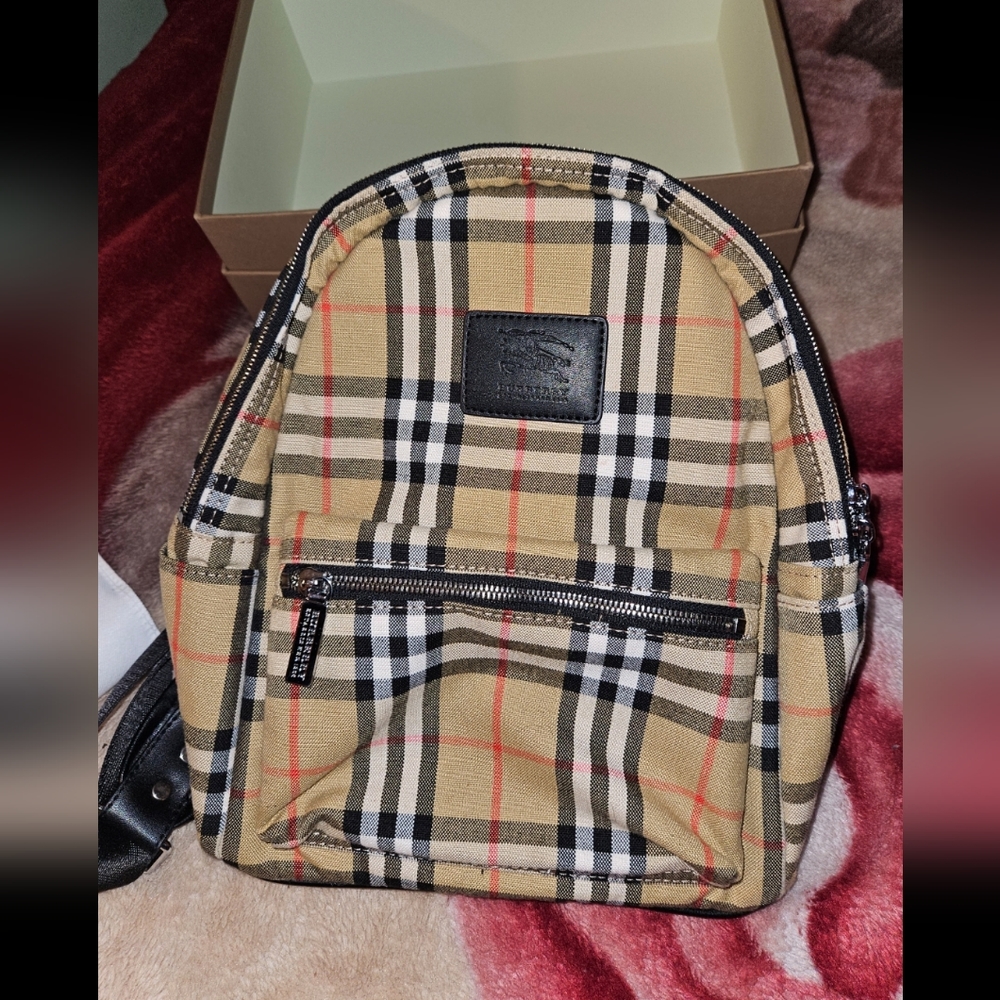 Burberry backpack women